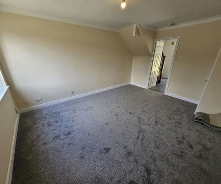 2 bedroom terraced house to rent - Photo 3