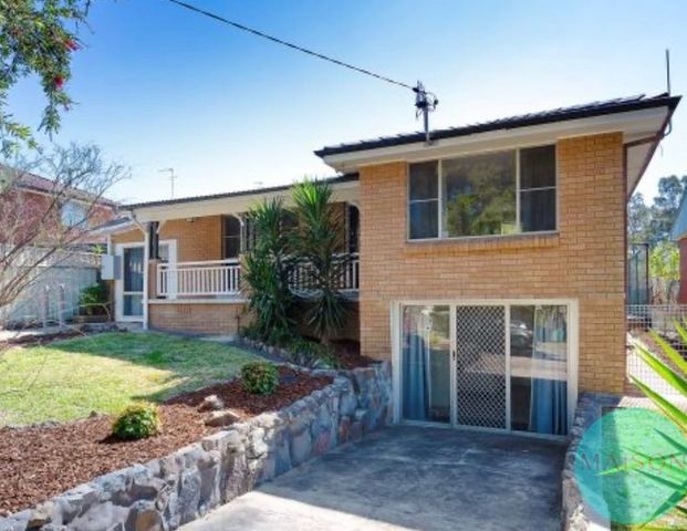 Rooms / 56 Kimian Avenue, WARATAH WEST NSW 2298 - Photo 1