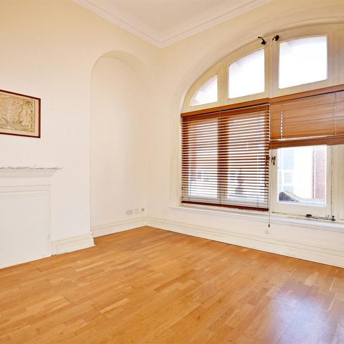 1 bedroom flat to rent - Photo 1