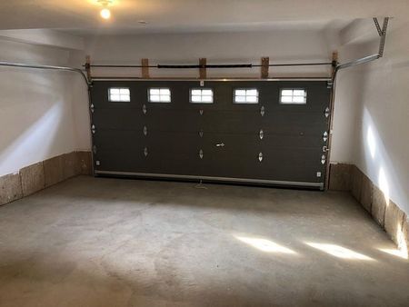 For Lease - 234 Harold Dent Trail, Oakville, Ontario - Photo 4