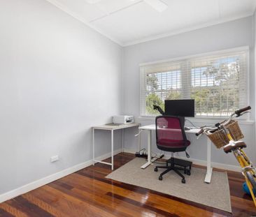 8 Holberton Street, Zillmere QLD 4034 - House For Rent | Domain - Photo 6