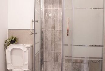 Carrer de Sant Lluís Bertran, Torrent, Valencian Community 46900