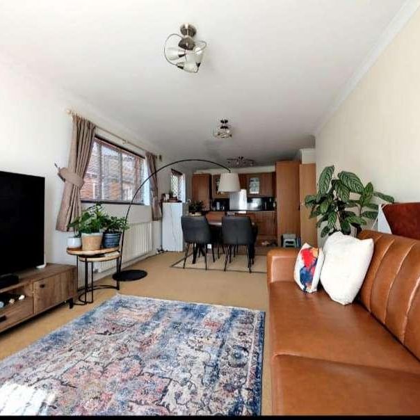 Oakland Mews, Heath End Road, Nuneaton, CV10 - Photo 1