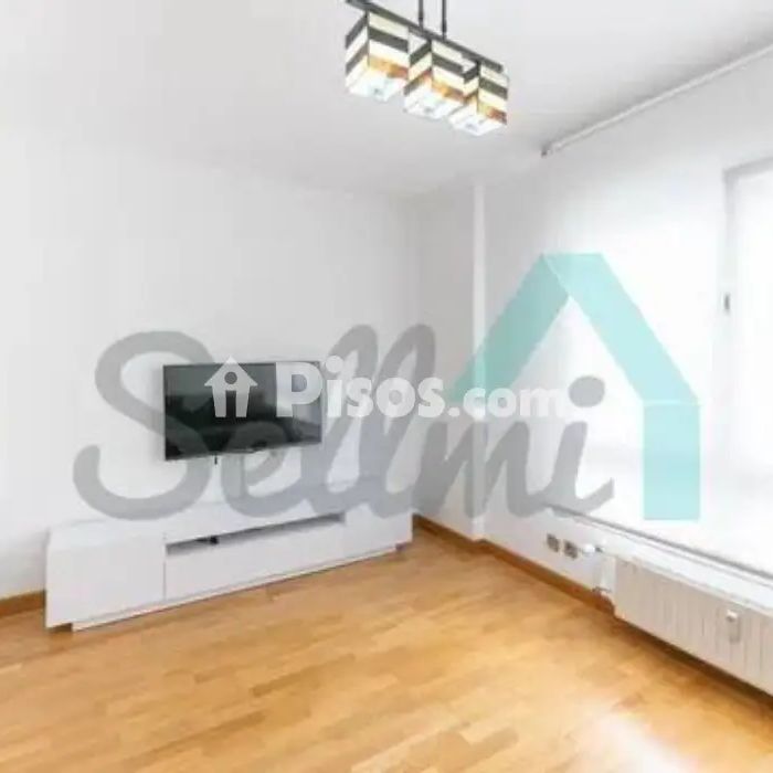 Piso en alquiler en Ciudad-Naranco-Vallobín - Foto 1