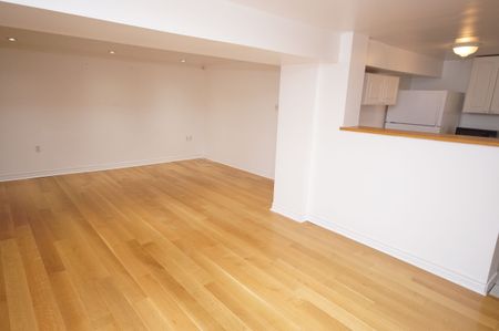 For Lease - 30 Doerr Road Unit# Bsmt, Toronto, Ontario - Photo 4