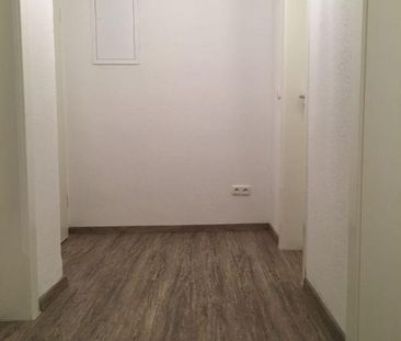 *** Gemütliche DG-Wohnung in grüner Lage! *** - Photo 3