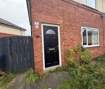 The Oval, Blyth, NE24 - Photo 5