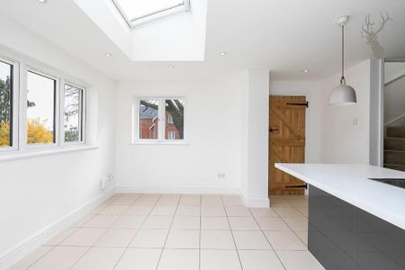 2 bedroom cottage to rent - Photo 5