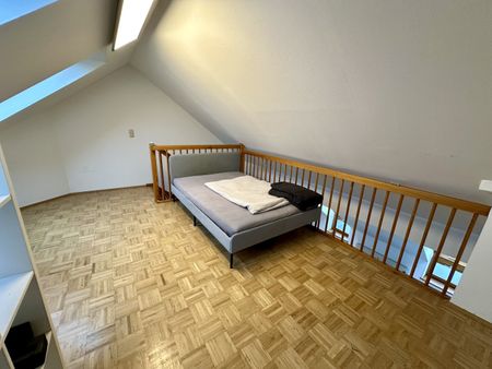 Charmante Maisonette-Wohnung in einem Jugendstilhaus im Grazer Bestbezirk St. Leonhard in unmittelbarere Nähe der LKH Graz, KF-Universität sowie der Kunstuniversität - Photo 4