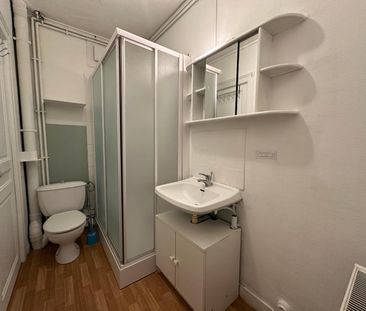 Location Appartement 3 pièces 65m² CHERBOURG-EN-COTENTIN 50100 - Photo 5