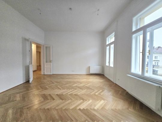 Stilvolle Altbauwohnung 232m² - 6 Zimmer - mit modernem Komfort in zentraler Lage - Photo 1