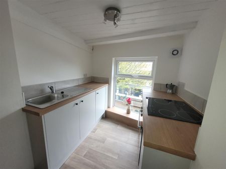 Hall Croft, Shepshed - Photo 5