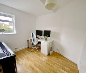 3 bedroom terraced house to rent - Photo 4