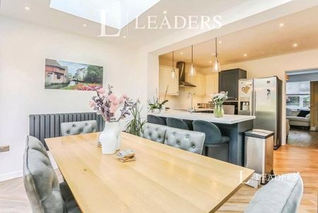 2 bedroom terraced house to rent - Photo 3