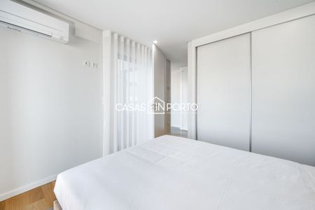 Luxury Apartment for rent in Porto, Portugal - Photo 2