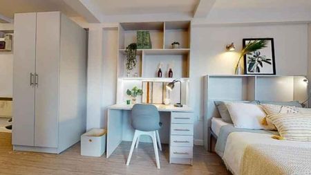 Gold Studio - Photo 4