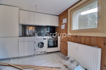 A sublime apartment for rent in Corin-de-la-Crête. - Photo 3