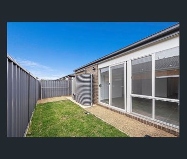 Affordable near new 3-Bedroom Home for Lease in Alfredton! - Photo 3