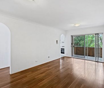 Modern Urban Living in the Heart of Miranda - Photo 3