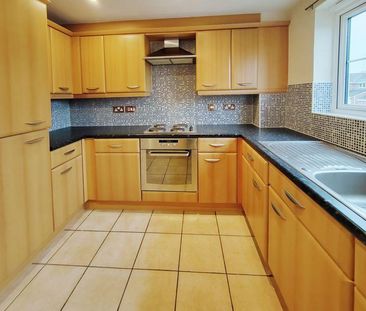 2 bedroom apartment to rent - Photo 3