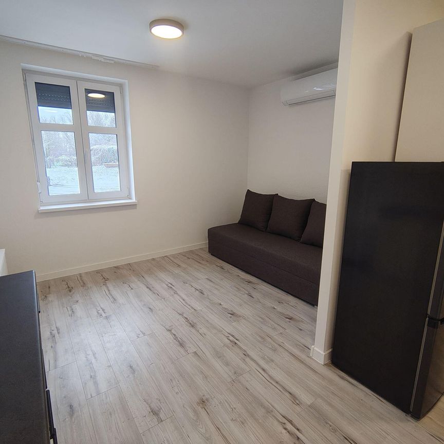 Funkcjonalna kawalerka. 1400 za całość - Фото 1