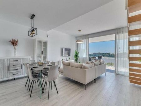 Estepona, Andalusia 29679 - Photo 4