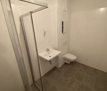 PROVISIONSFREIE Erdgeschosswohnung mit gemütlichem Eigengarten und ... - Foto 6