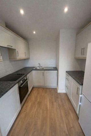 Harriers Road, Warrington, WA2 - Photo 4