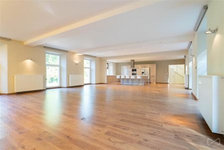 Buitengewoon huis met vier slaapkamers in Mons Obourg,Saint-Denis - Photo 3
