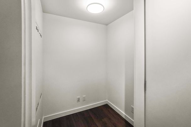183 East Georgia Street, Vancouver - Photo 1