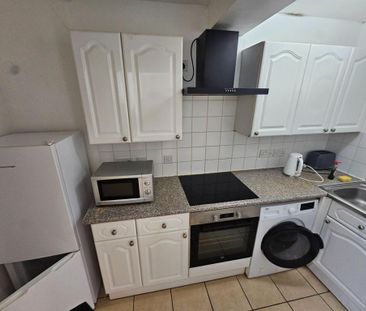 1 bedroom apartment to rent - Photo 2