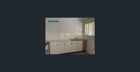 Located less than 100 meters from Greenslopes Hospital, this one-bedroom unit offers convenience and comfort in a sought-after location - Photo 5