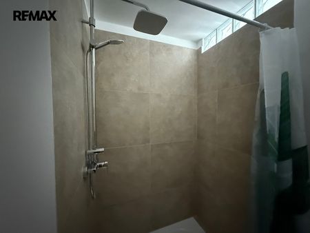 Pronájem bytu 2+kk s lodžií v klidné části Valašského Meziříčí. - Photo 2