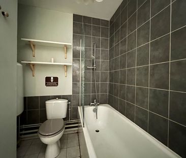 Location Appartement 1 pièce 23m² - Photo 3