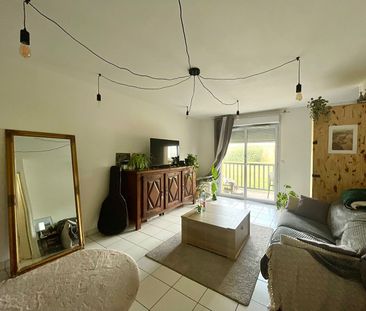 **À LOUER ? T2 MEUBLÉ DE 44 m² AVEC TERRASSE À DAX ? 700 €/MOIS** - Photo 1