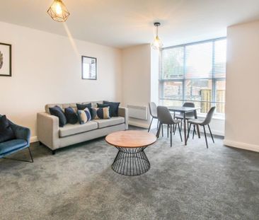 2 bedroom flat to rent - Photo 1