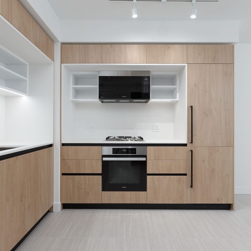 5058 Joyce St (6th Floor), Vancouver - Photo 1