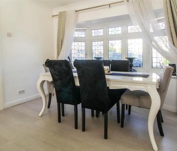 5 bedroom semi-detached house to rent - Photo 1