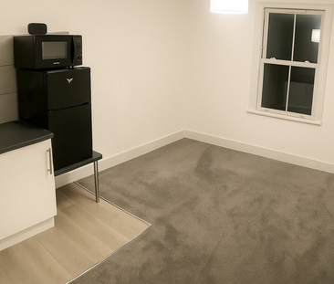 Studio to rent - Photo 2