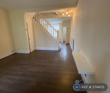 2 bedroom terraced house to rent - Photo 2