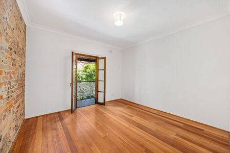 Split Level Urban Terraces in the Heart of Redfern - Photo 4