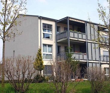 3.5-ZW à 79 m² zuoberst im 2. OG - Foto 2