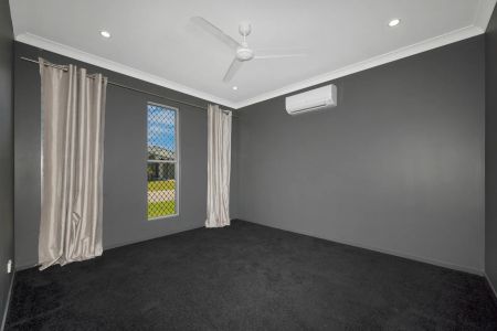 6 Hestia Street, Burdell. - Photo 4