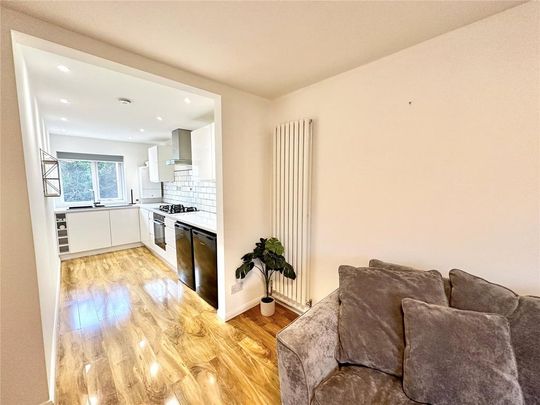 2 bedroom apartment to rent - Photo 1