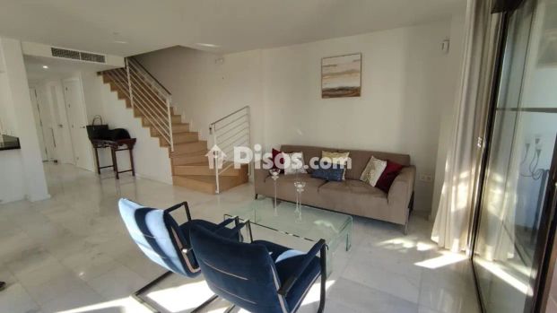 Casa en alquiler en Carrer Lisboa - Foto 1