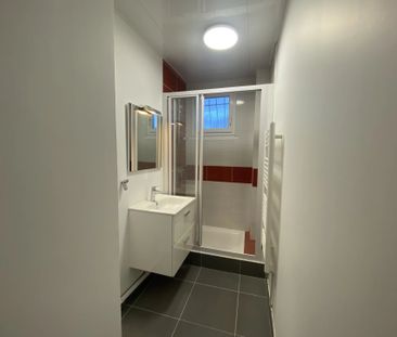 Location Appartement 3 pièces 55m² VALENCE 26000 - Photo 5