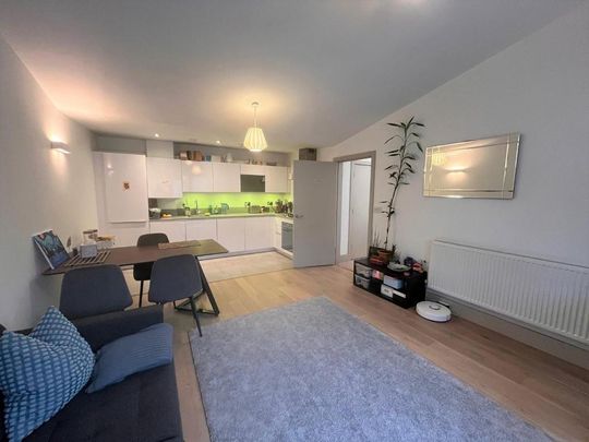 2 bedroom apartment to rent - Photo 1