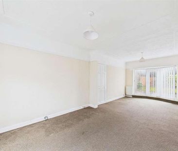 Asterfield Avenue, Bebington, CH63 - Photo 2