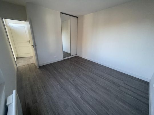 Location Appartement 3 pièces 56m² BEAULIEU LES LOCHES 37600 - Photo 1