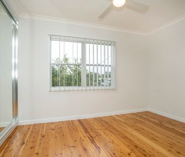 12 Tennent Road, Mount Hutton NSW 2290 - House For Rent | Domain - Photo 5